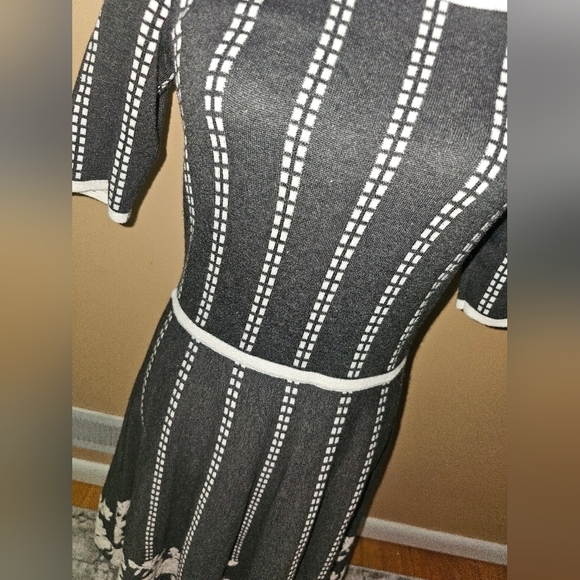 Established 1962 Black/Ivory SOFT KNIT SWEATER DRESS Day/Evening Fall Winter M - Picture 5 of 7